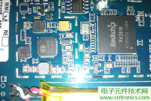 不怕摔的電紙書(shū)!一款柔性屏電子書(shū)閱讀器拆解