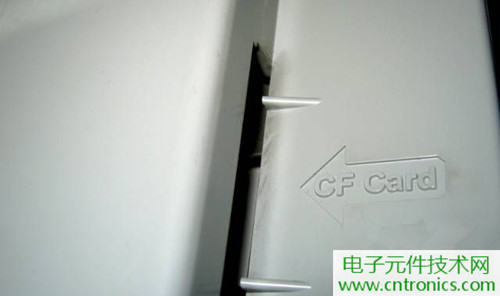 觸摸屏售價過萬?一臺工控設(shè)備觸摸屏拆解