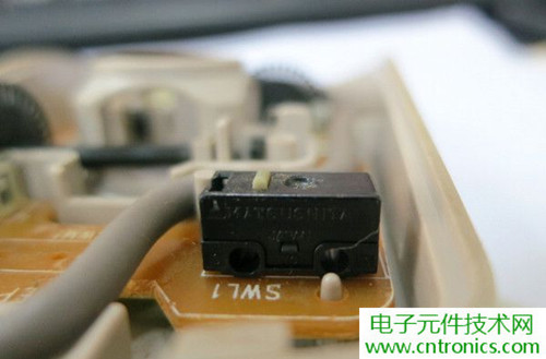 殿堂級機械鼠標拆解：嘆精致做工！