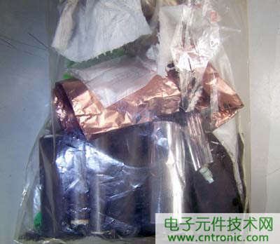 筆記本電池拆解，探秘電池內部結構
