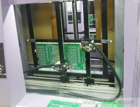 PCB板飛針測試，檢查板子是否有短路或者短路