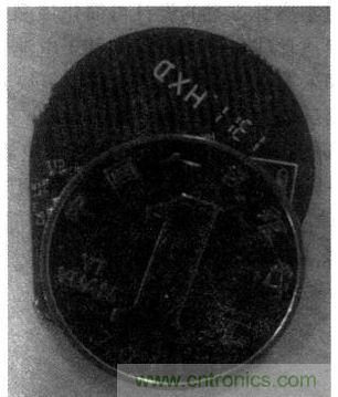 超小型、超高頻段的RFID標簽PCB天線的設(shè)計
