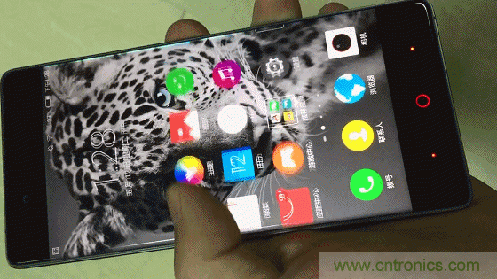 無邊框的 nubia Z9 ，一款既有驚喜，又有驚艷的智能手機
