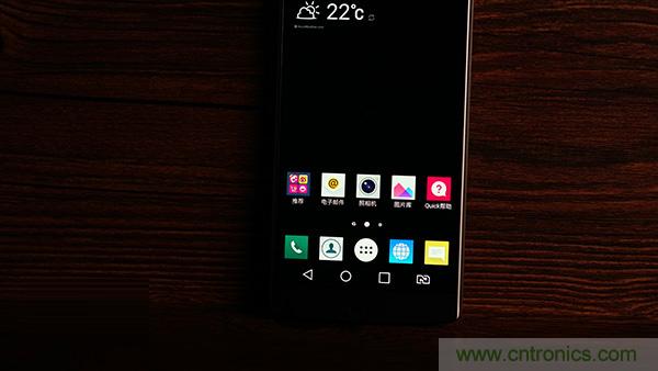 業(yè)界良心 LG V10 評測:剛毅、冷峻，不失人性化