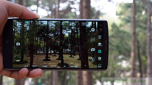 業(yè)界良心 LG V10 評測:剛毅、冷峻，不失人性化