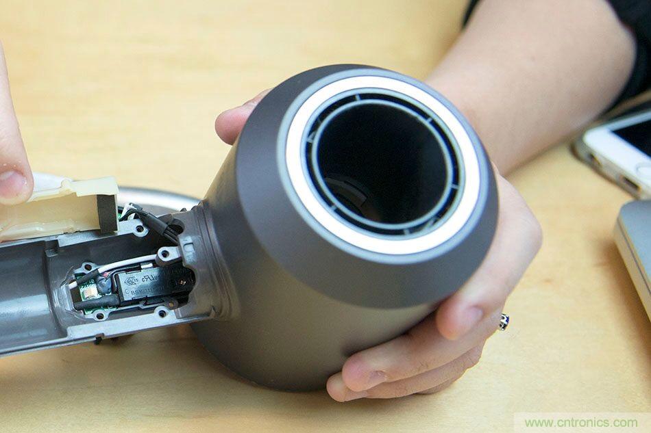 拆解戴森吹風機：近三千元的價格貴在哪？