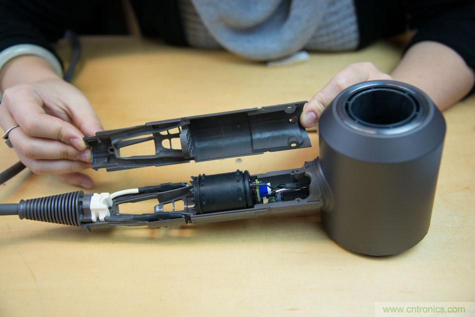 拆解戴森吹風機：近三千元的價格貴在哪？