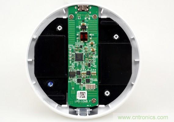 拆解對(duì)比：系出同門，小米、紫米無(wú)線充電器的差別有多大？