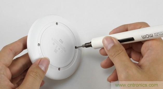 拆解對(duì)比：系出同門，小米、紫米無(wú)線充電器的差別有多大？