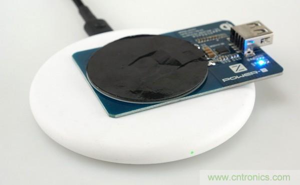 拆解對(duì)比：系出同門，小米、紫米無(wú)線充電器的差別有多大？