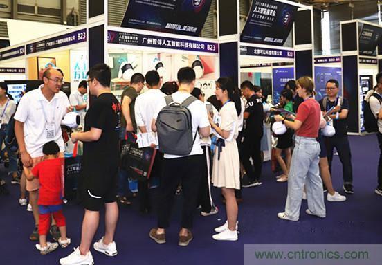 明年再見！“WAIE 2019第四屆上海國際人工智能展覽會暨人工智能產(chǎn)業(yè)大會”完美落幕！