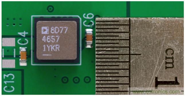 20VIN、8A高效率微型封裝降壓型µModule器件
